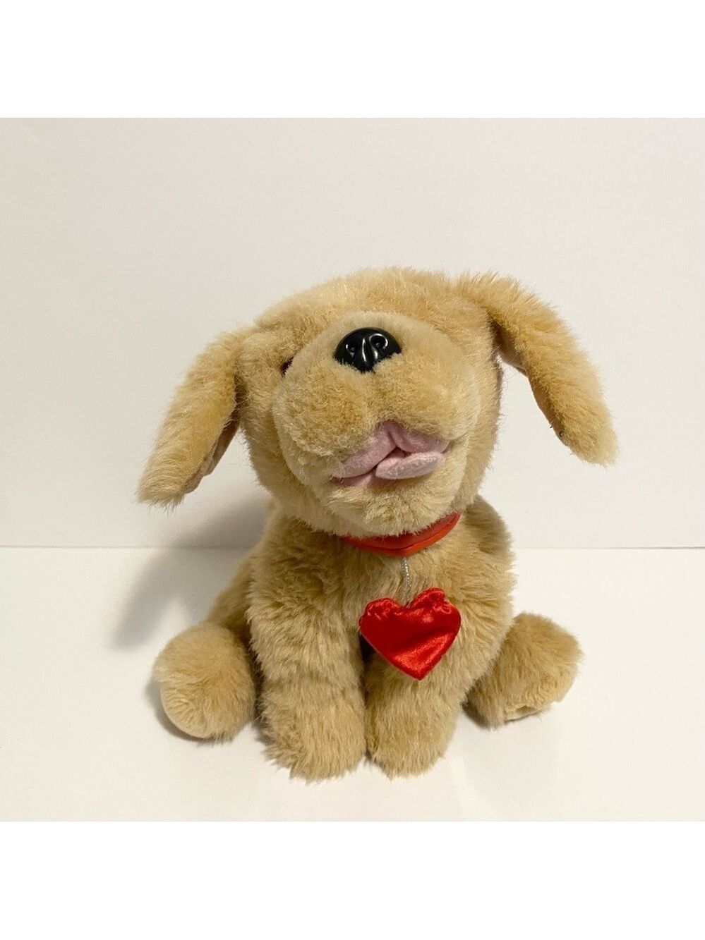 Hallmark Heartly Puppy Dog Golden Retriever Tan Red Heart Collar 13" Plush Toy